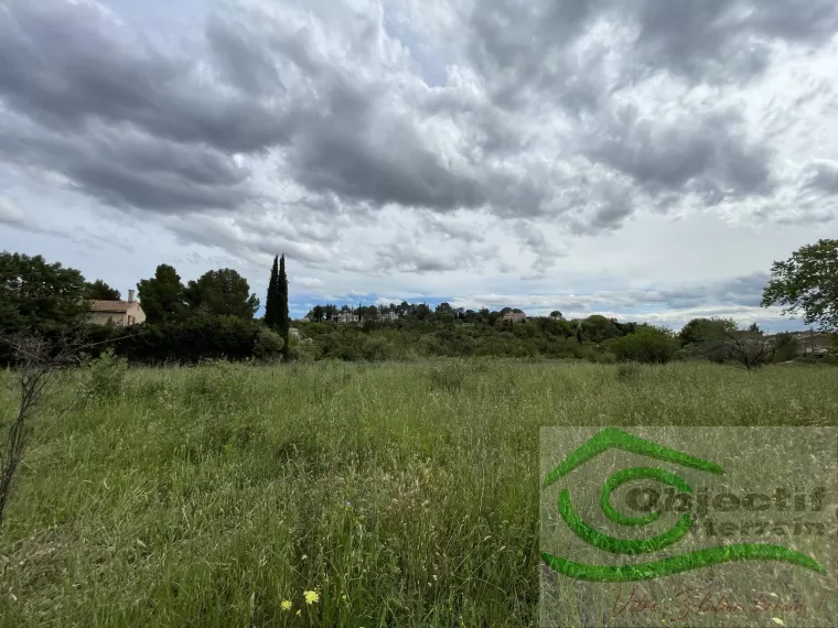 VOTRE FUTUR CHEZ VOUS! - BEAU TERRAIN DE 500 M2 - AU CALME - LOTISSEMENT INTIMISTE 