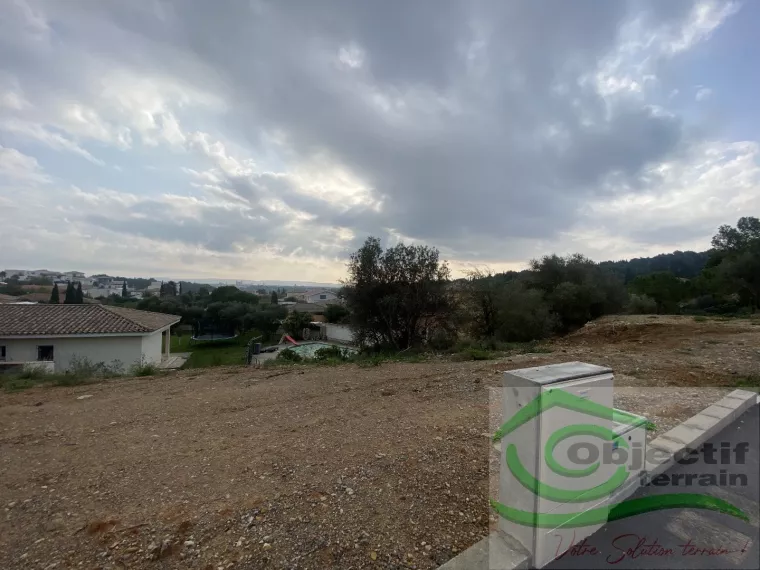 TERRAIN 512M2- VUE PANORAMIQUE- RARE SUR LE SECTEUR